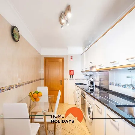 #091 Spacious & Cozy Flat Oldtown 5m Albufeira